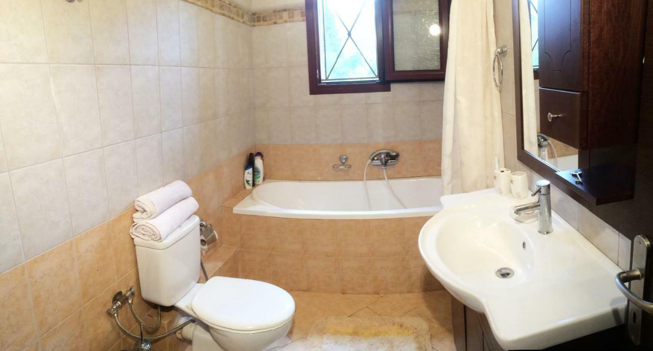 Villa Bella Loukisia Loukissia Extérieur photo