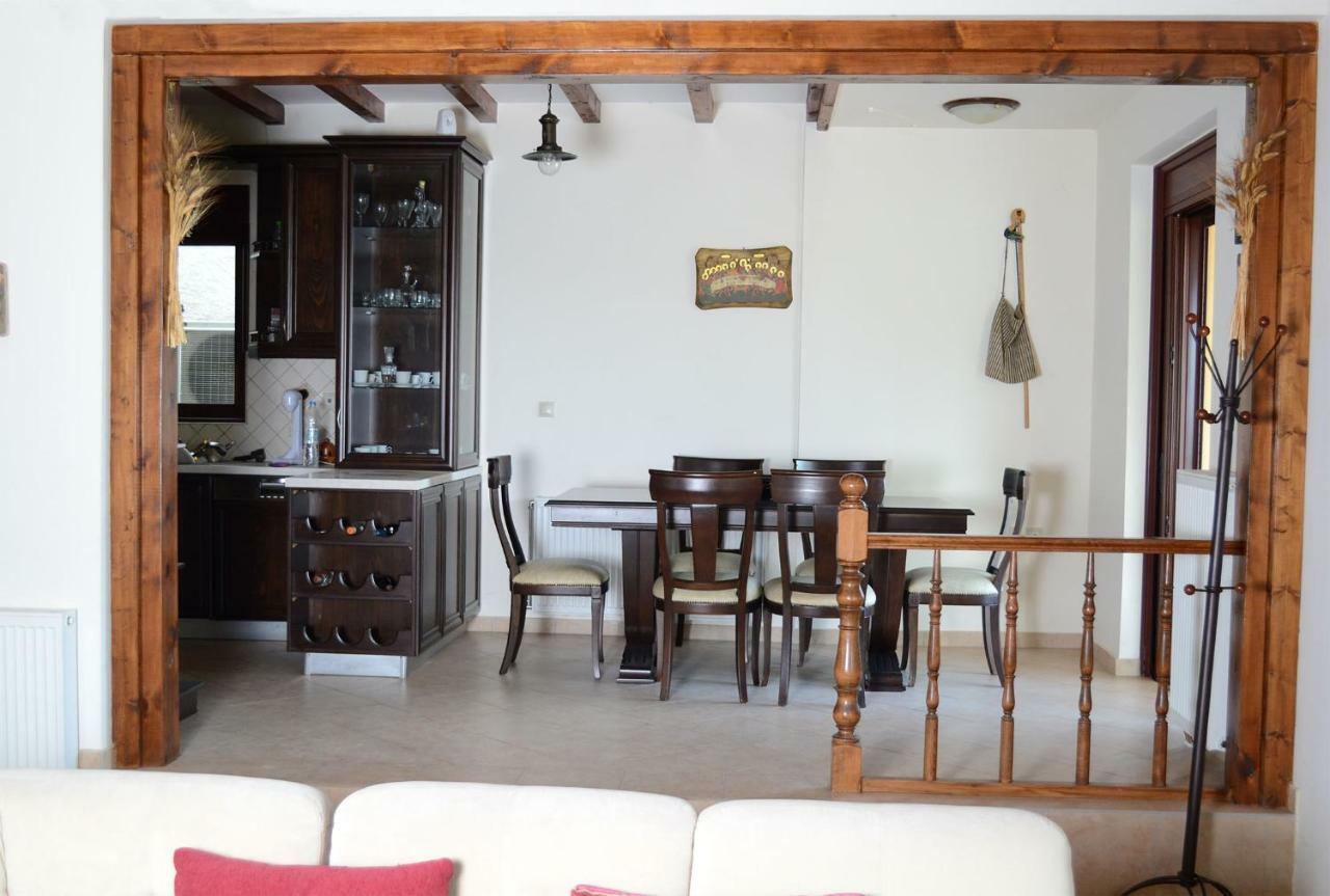 Villa Bella Loukisia Loukissia Extérieur photo